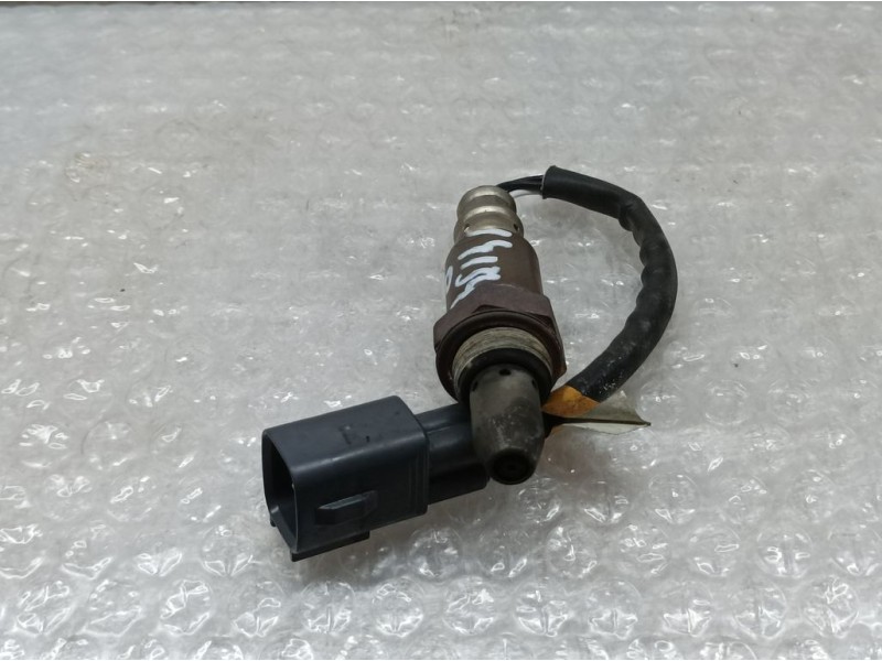 Recambio de sonda lambda para toyota auris active referencia OEM IAM 89467 52070 DENSO