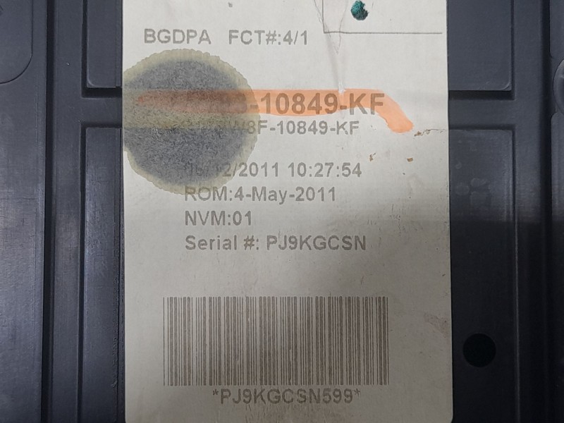 Recambio de cuadro instrumentos para jaguar xf s pace referencia OEM IAM BW8F10849KF  