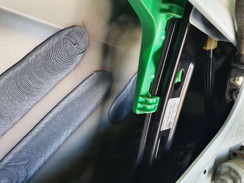 Recambio de elevalunas trasero izquierdo para volkswagen golf vii lim. (bq1) advance referencia OEM IAM 5G4839461C C03535103 BRO