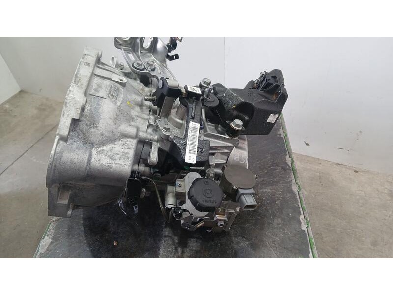 Recambio de caja cambios para hyundai i 20 tecno mild-hybrid referencia OEM IAM 430B026195 B528330 6VELOCIDADES
