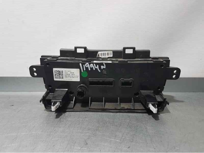 Recambio de mando climatizador para hyundai kona style 4wd referencia OEM IAM C200367820  