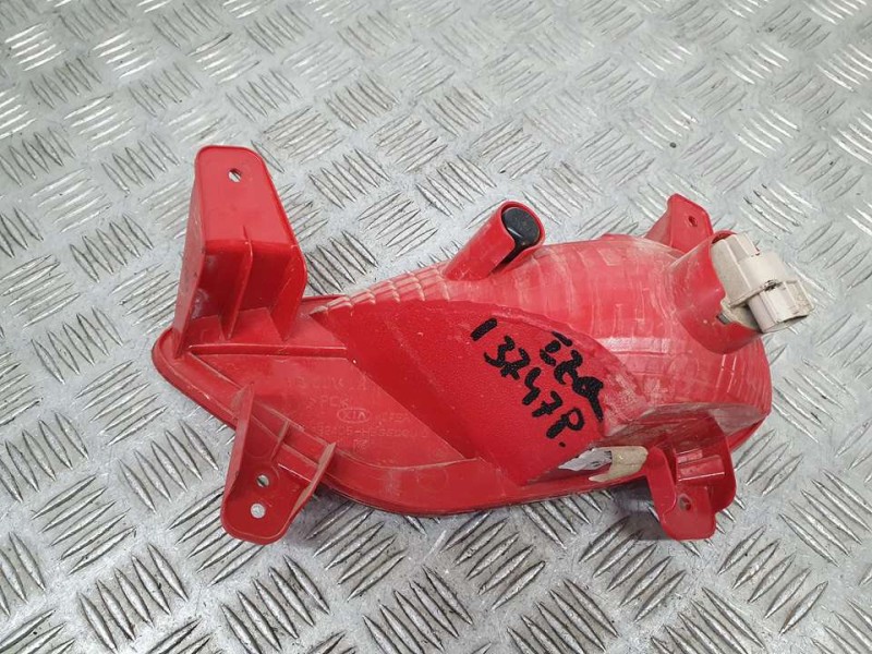 Recambio de piloto trasero izquierdo paragolpes para kia stonic (ybcuv) drive referencia OEM IAM 92405H8  