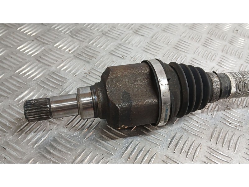 Recambio de transmision delantera derecha para opel combo furgoneta/monovolumen (k9) 1.5 d referencia OEM IAM 9806699780  