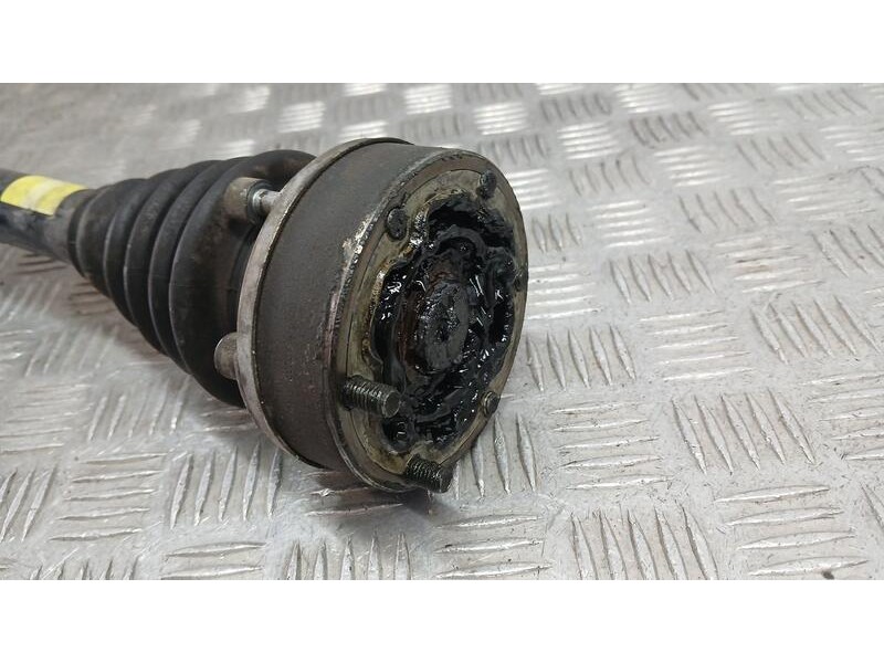 Recambio de transmision delantera izquierda para audi 80/90 (893) e referencia OEM IAM 8A0407271AE  