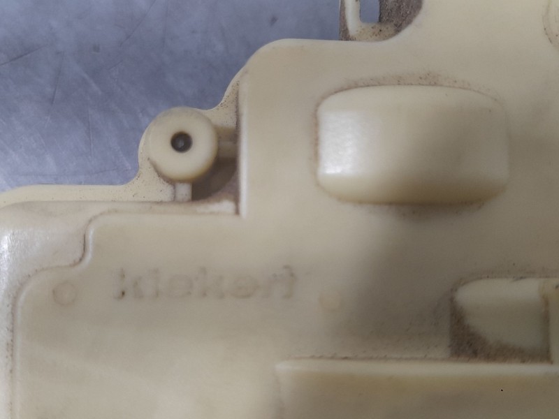 Recambio de cerradura puerta trasera derecha para audi q7 (4lb) 3.0 tdi quattro referencia OEM IAM CZ3C4B39016A HTR kiekert