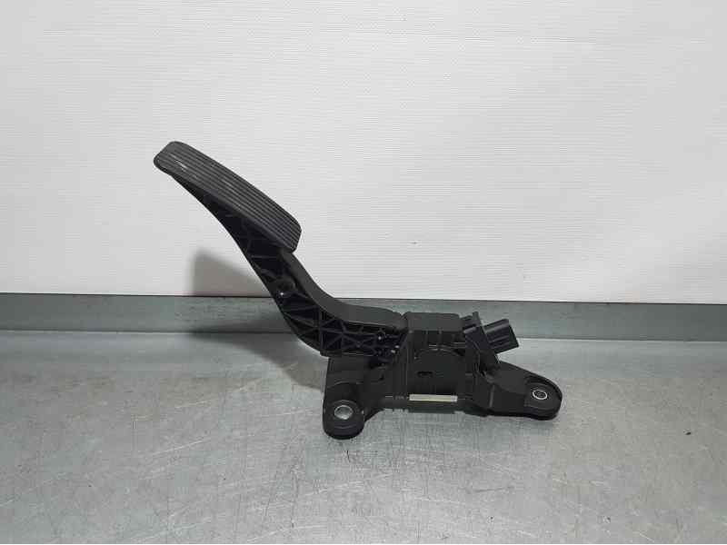 Recambio de potenciometro pedal para hyundai kona style 4wd referencia OEM IAM CN03264628  