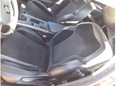 ASIENTO DELANTERO IZQUIERDO 