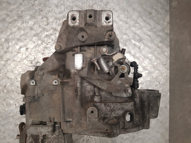 Recambio de caja cambios para audi tt (8n3/8n9) 1.8 t coupe (132kw) referencia OEM IAM FHC 34071 5VELOCIDADES