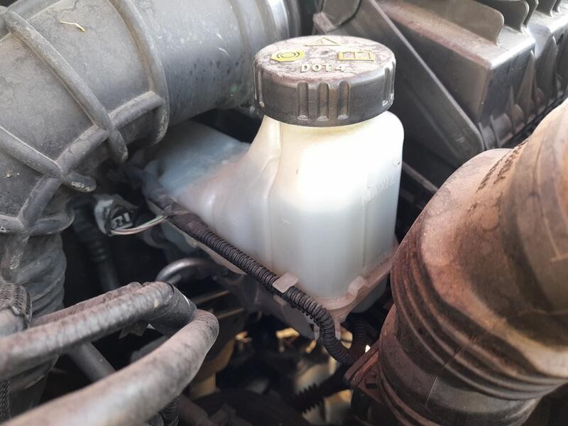 Recambio de bomba freno para renault megane iv hatchback (b9a/m/n_) 1.2 tce 130 (b9mr) referencia OEM IAM 460117706R  