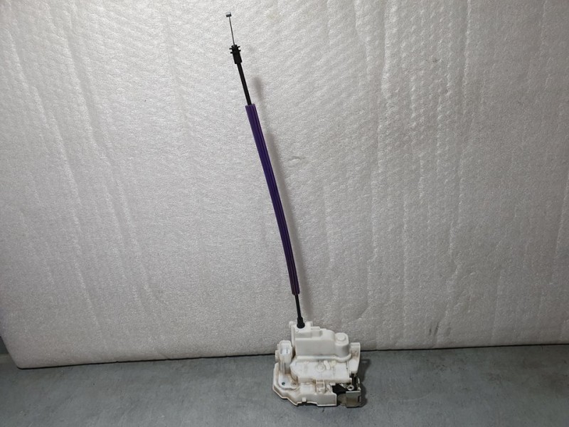 Recambio de cerradura puerta delantera derecha para fiat tipo ii (357) berlina easy referencia OEM IAM 519839440  4 PINES