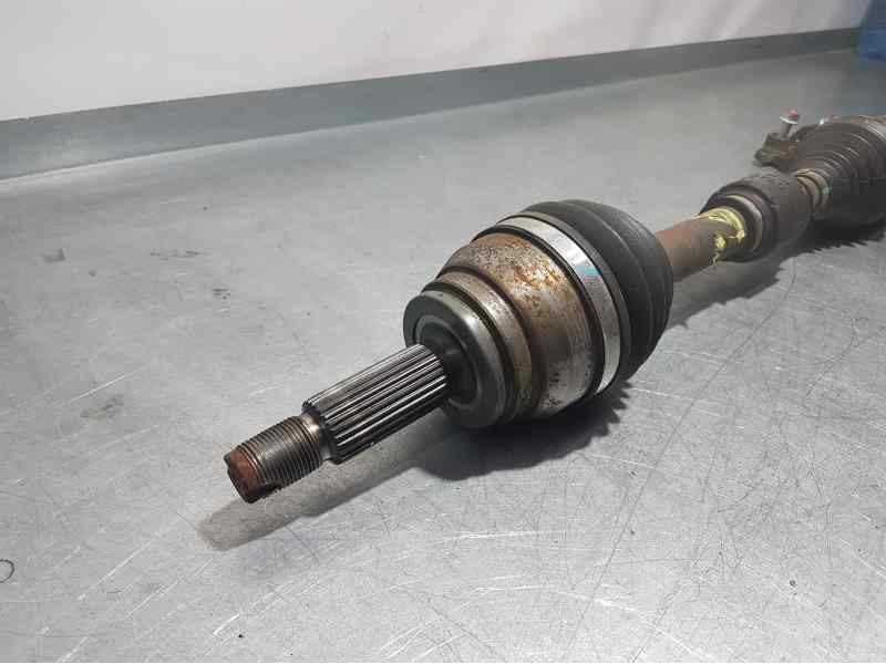 Recambio de transmision delantera derecha para hyundai kona style 4wd referencia OEM IAM 49560J9150  