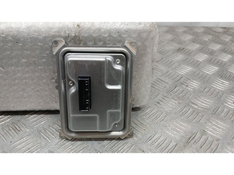 Recambio de centralita faro para jeep avenger (j2) electric referencia OEM IAM L782724 VALEO B59224202K