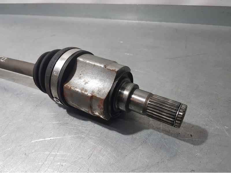 Recambio de transmision trasera derecha para hyundai kona style 4wd referencia OEM IAM 49601J9000  