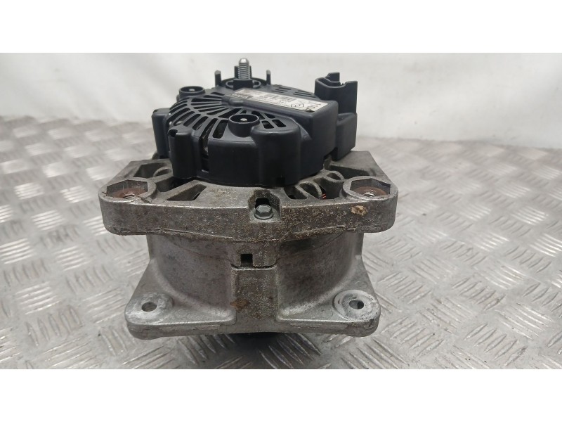 Recambio de alternador para renault megane ii (bm0/1_, cm0/1_) 1.5 dci (bm0f, bm0t, bm2b, cm0f, cm0t) referencia OEM IAM 8200386