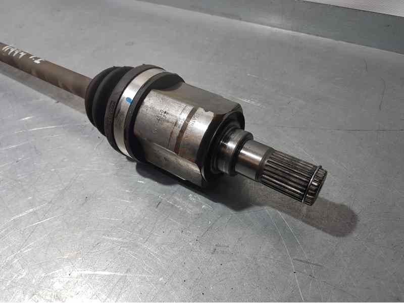 Recambio de transmision trasera izquierda para hyundai kona style 4wd referencia OEM IAM 49600J9000  