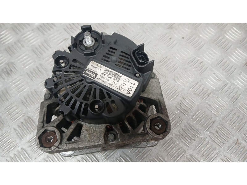 Recambio de alternador para renault megane ii (bm0/1_, cm0/1_) 1.5 dci (bm0f, bm0t, bm2b, cm0f, cm0t) referencia OEM IAM 8200386