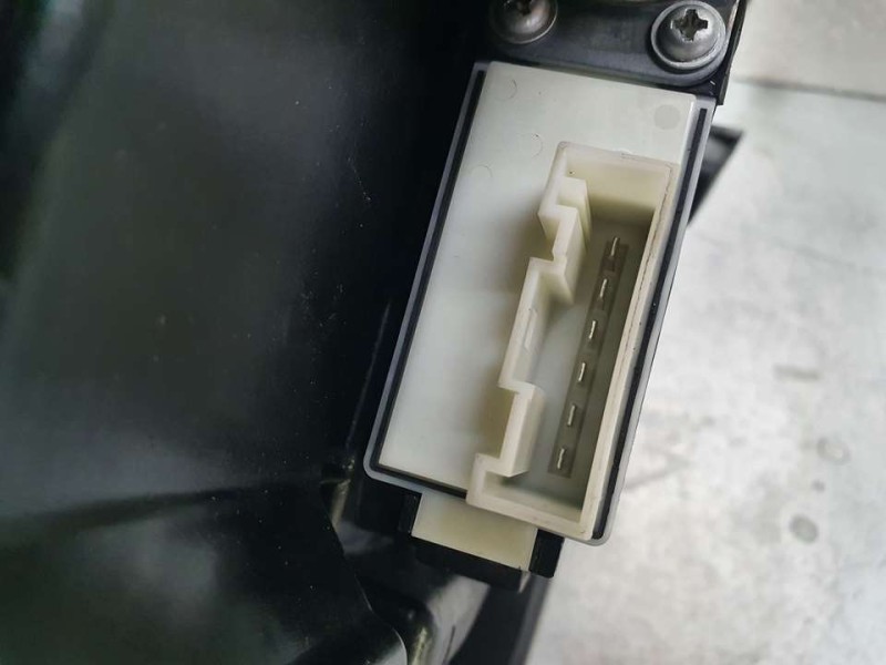 Recambio de elevalunas trasero derecho para bmw serie 1 lim. (f40) 118d m sport referencia OEM IAM 5A02FA801 22975210 ELECTRICO 