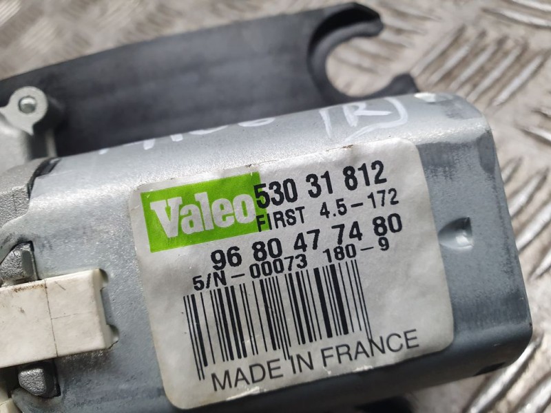 Recambio de motor limpia trasero para peugeot 3008 premium referencia OEM IAM 9680477480 53031812 VALEO