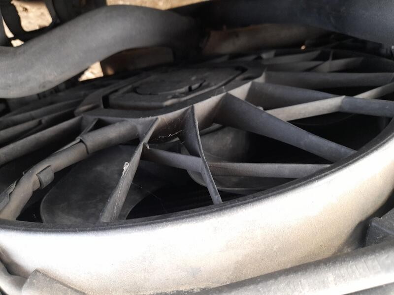 Recambio de electroventilador para audi q7 (4lb) 3.0 tdi quattro referencia OEM IAM 7L0959455E  