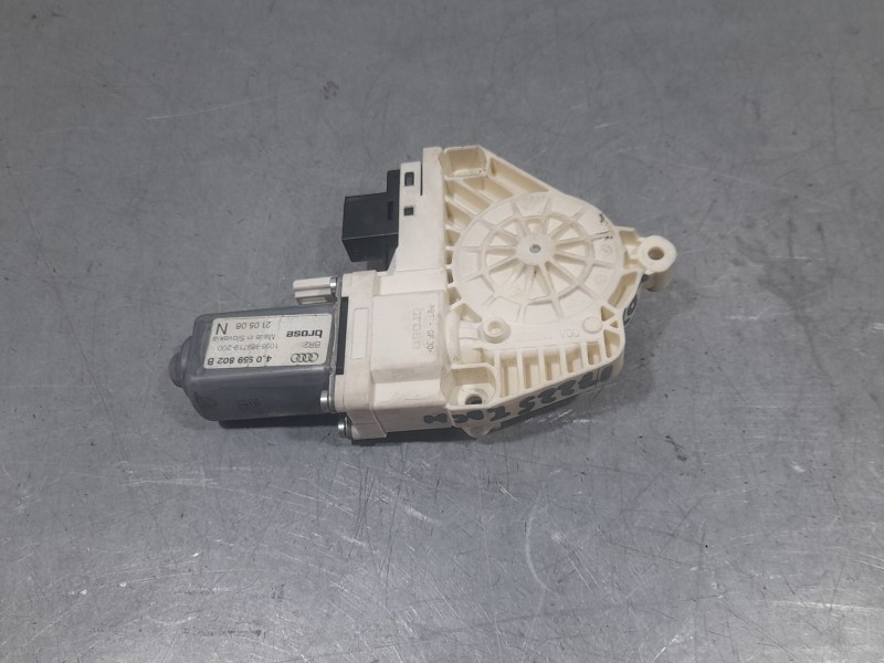 Recambio de elevalunas trasero derecho para audi q7 (4lb) 3.0 tdi quattro referencia OEM IAM 0536010001 977272101 BROSE