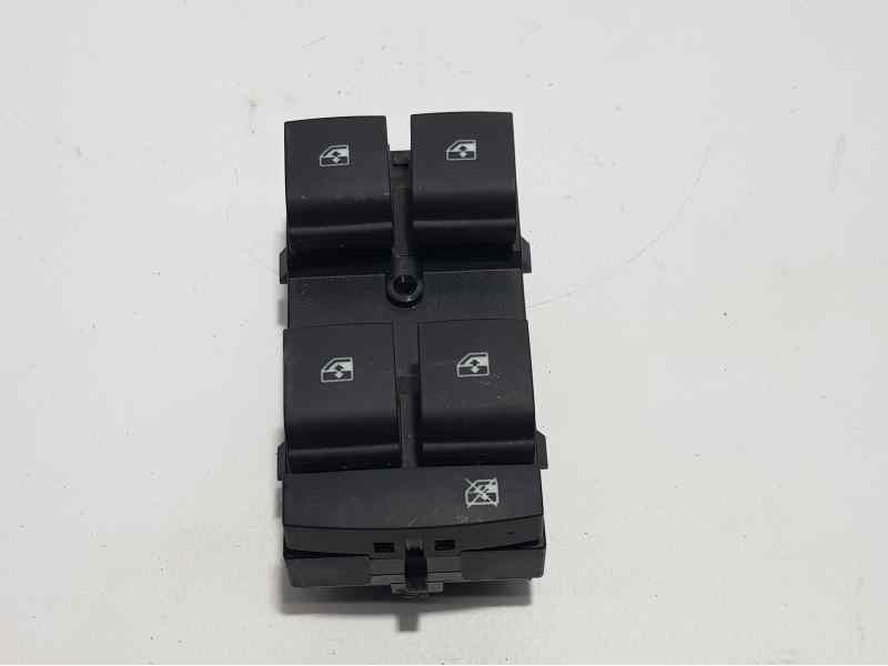Recambio de mando elevalunas delantero izquierdo para opel mokka x innovation referencia OEM IAM 22915121 321995 
