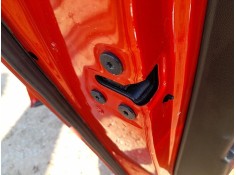 CERRADURA PUERTA TRASERA IZQUIERDA 825037601R 