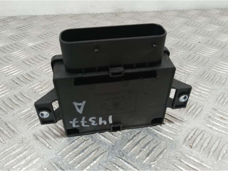 Recambio de modulo electronico para bmw serie 5 lim. (f10) 523i referencia OEM IAM 679811301 32620231A TRW CENTRALITA FRENO MANO