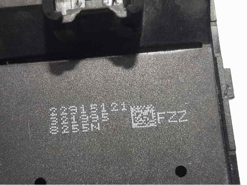 Recambio de mando elevalunas delantero izquierdo para opel mokka x innovation referencia OEM IAM 22915121 321995 