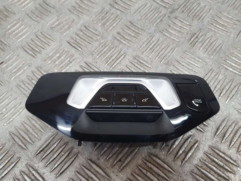 Recambio de luz interior para bmw serie 1 lim. (f40) 118d m sport referencia OEM IAM 989114304 1044714704 