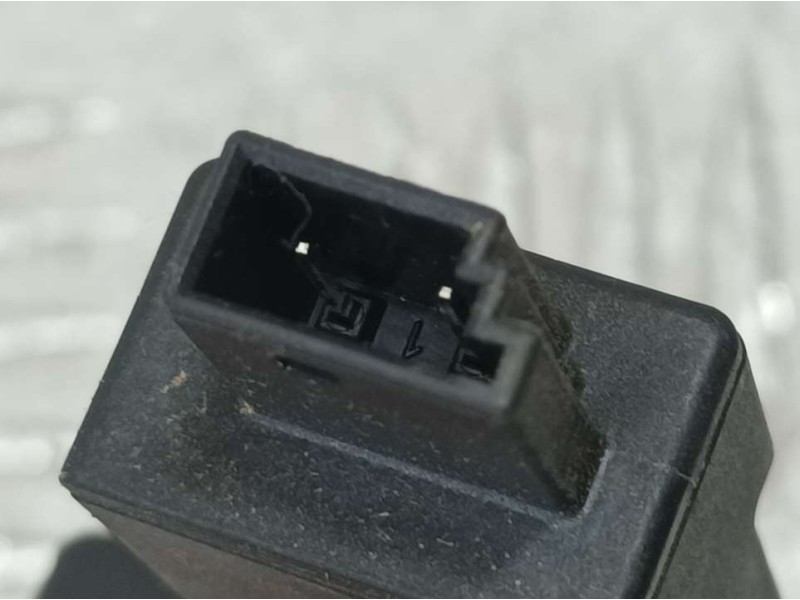 Recambio de modulo electronico para bmw serie 5 lim. (f10) 523i referencia OEM IAM 9220832  MODULO ANTENA RADIO