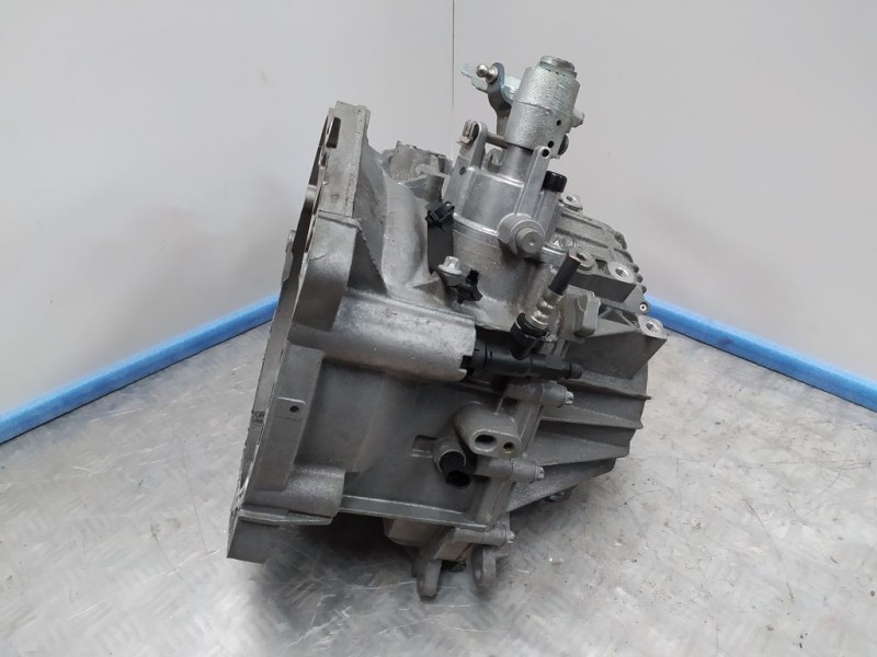 Recambio de caja cambios para opel corsa d cosmo referencia OEM IAM M20O13DI 3722NA 6 VELOCIDADES