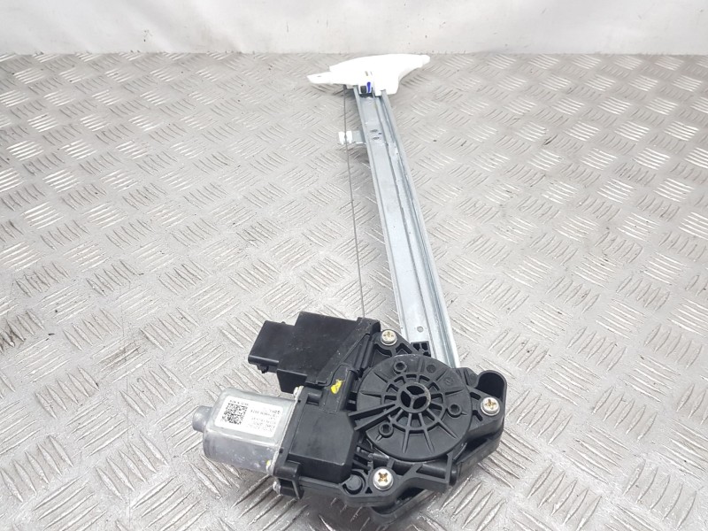 Recambio de elevalunas delantero izquierdo para hyundai i 20 tecno mild-hybrid referencia OEM IAM 82401Q0530 6 PINS ELECTRICO