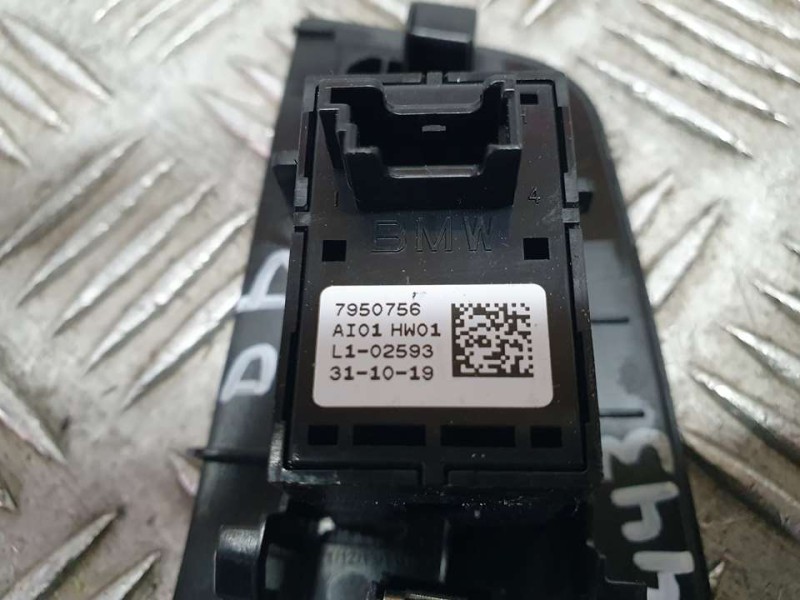 Recambio de mando elevalunas delantero derecho para bmw serie 1 lim. (f40) 118d m sport referencia OEM IAM 7950756  