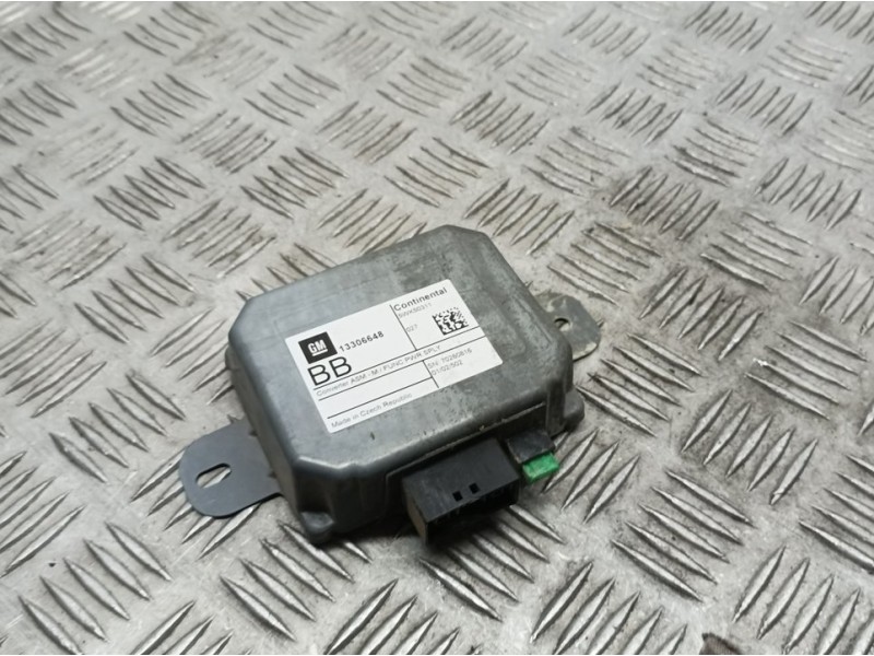 Recambio de modulo electronico para opel astra k lim. 5türig dynamic start/stop referencia OEM IAM 13306648 5WK50311 CONTINENTAL