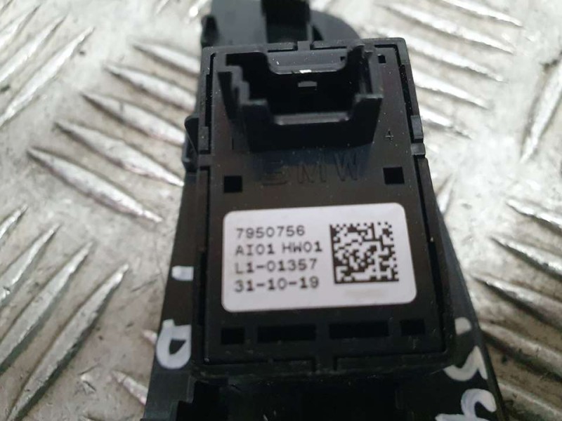Recambio de mando elevalunas trasero derecho para bmw serie 1 lim. (f40) 118d m sport referencia OEM IAM 7950756  