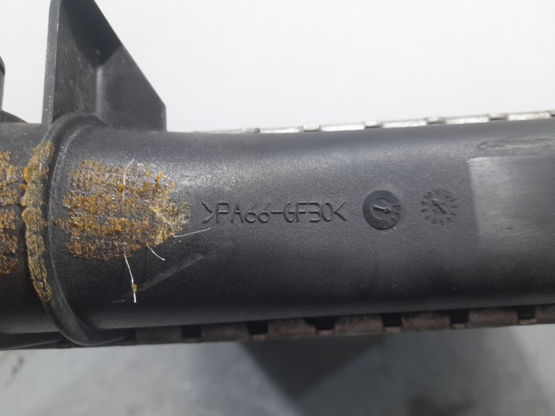 Recambio de radiador agua para jaguar xf s pace referencia OEM IAM C2D38733 PA66GF30 