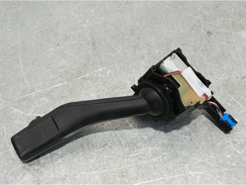 Recambio de mando limpia para seat leon (1p1) stylance / style referencia OEM IAM 1K0953519H  