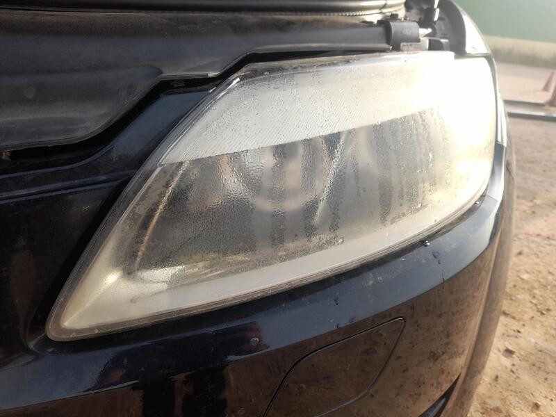 Recambio de faro izquierdo para audi q7 (4lb) 3.0 tdi quattro referencia OEM IAM 4L0941029B XENON 