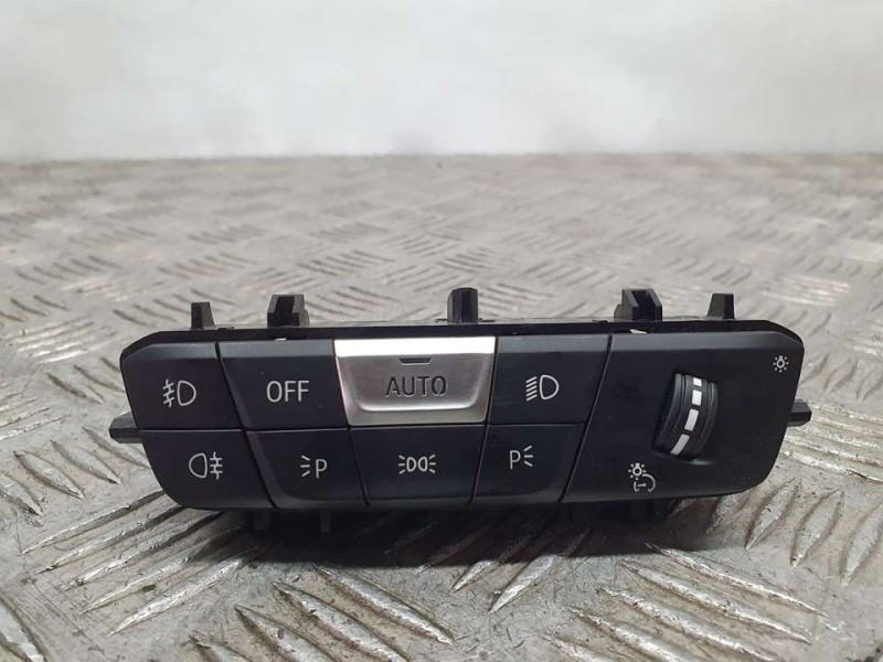 Recambio de mando luces para bmw serie 1 lim. (f40) 118d m sport referencia OEM IAM 6131 946114701 E11820190A 