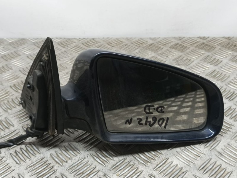 Recambio de retrovisor derecho para audi a6 berlina (4f2) 3.2 fsi referencia OEM IAM   ELECTRICO 5 CABLES ROZADO