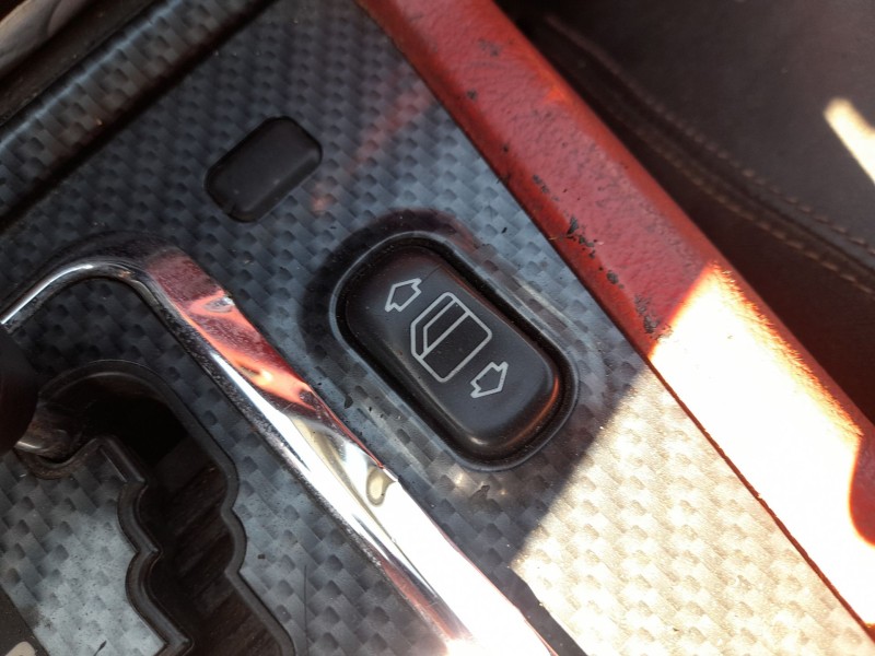 Recambio de mando elevalunas delantero derecho para mercedes-benz slk (r170) 230 kompressor (170.447) referencia OEM IAM A170820