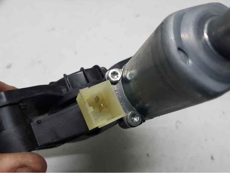 Recambio de elevalunas delantero izquierdo para seat ateca (kh7) xcellence referencia OEM IAM   ELÉCTRICO 2 PINS