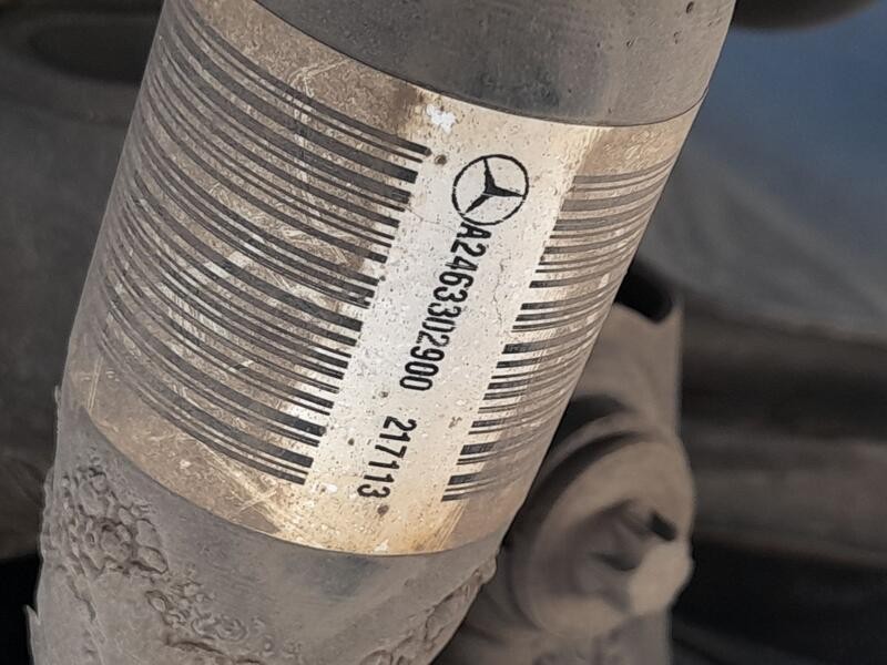 Recambio de transmision delantera izquierda para mercedes-benz cla (w117) cla 200 referencia OEM IAM A2463302900  