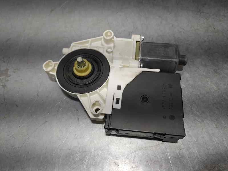 Recambio de motor elevalunas trasero derecho para audi a3 sportback (8p) 1.6 fsi ambiente referencia OEM IAM 8P4959802B  