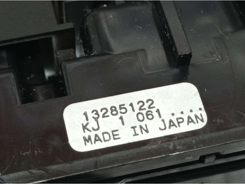 Recambio de warning para opel astra j lim. selective referencia OEM IAM 13285122  