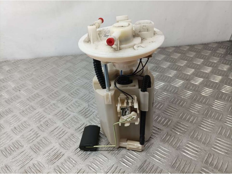 Recambio de aforador para kia soul diva referencia OEM IAM 311102K200 083001270 