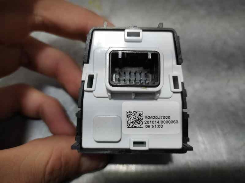 Recambio de mando retrovisor para kia cee´d drive referencia OEM IAM 93530J7000  