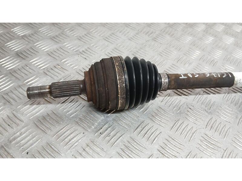 Recambio de transmision delantera izquierda para renault clio iii dinamique referencia OEM IAM 8200499585  