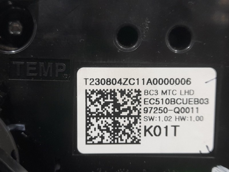 Recambio de mando calefaccion / aire acondicionado para hyundai i 20 tecno mild-hybrid referencia OEM IAM 97250Q0011  