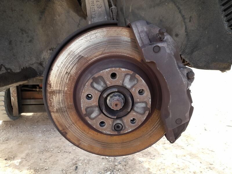 Recambio de mangueta delantera derecha para audi q7 (4lb) 3.0 tdi quattro referencia OEM IAM 7L8407258C  